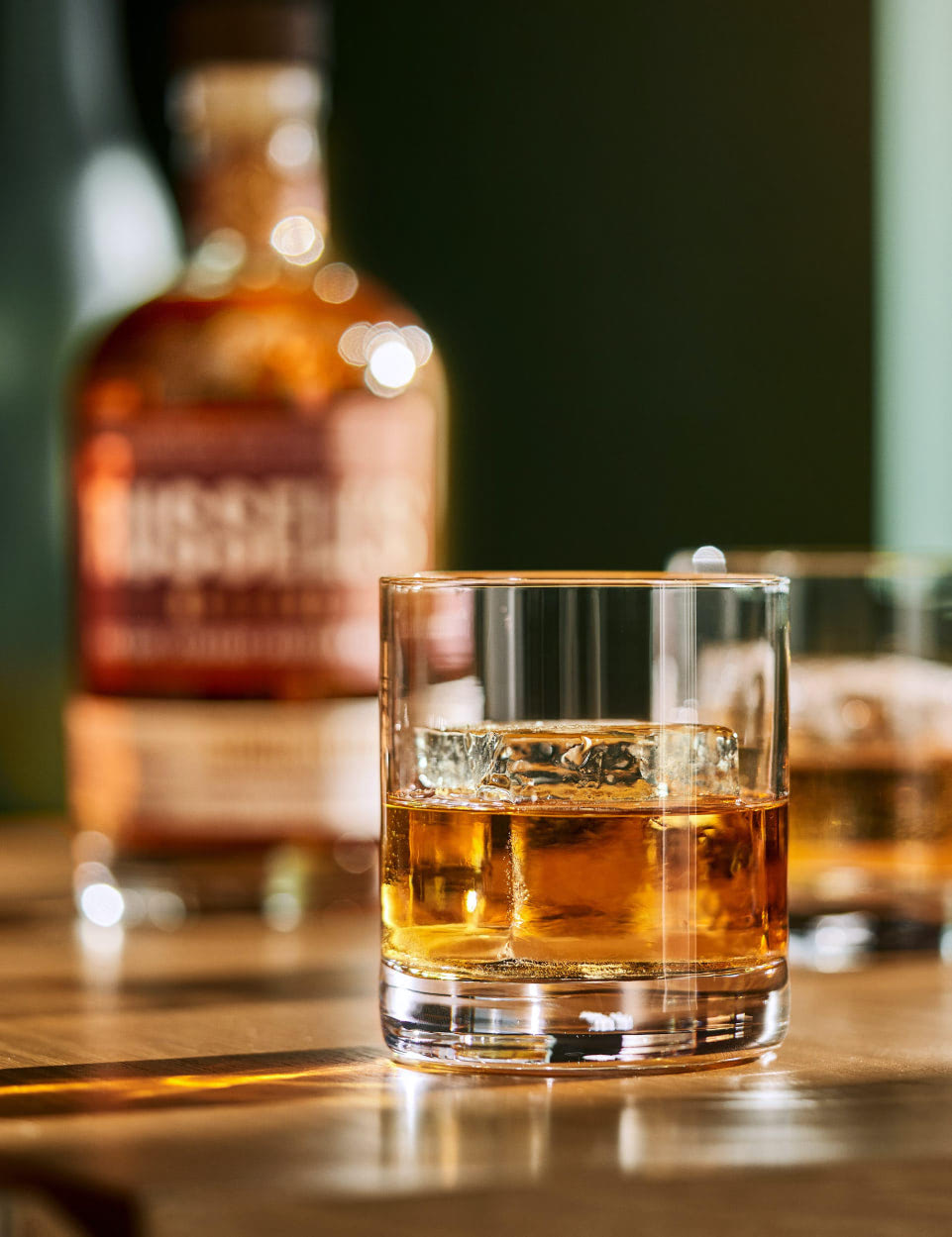 How to drink whiskey: The right way to enjoy it | Russell's Reserve